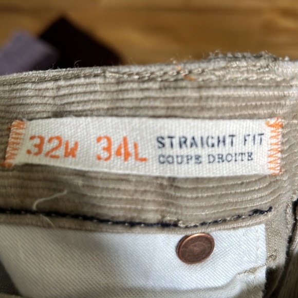 Lands End Canvas straight fit cords. - Picture 3 of 5